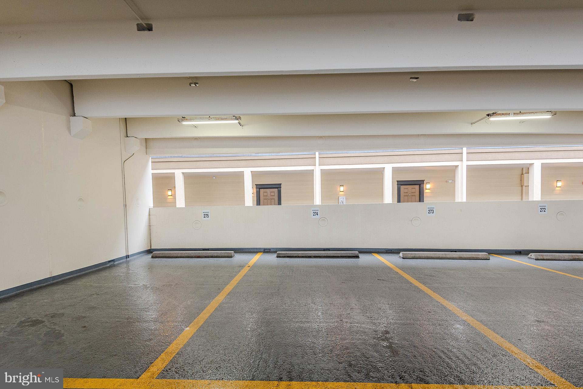 WHITE FLINT STATION - Residential