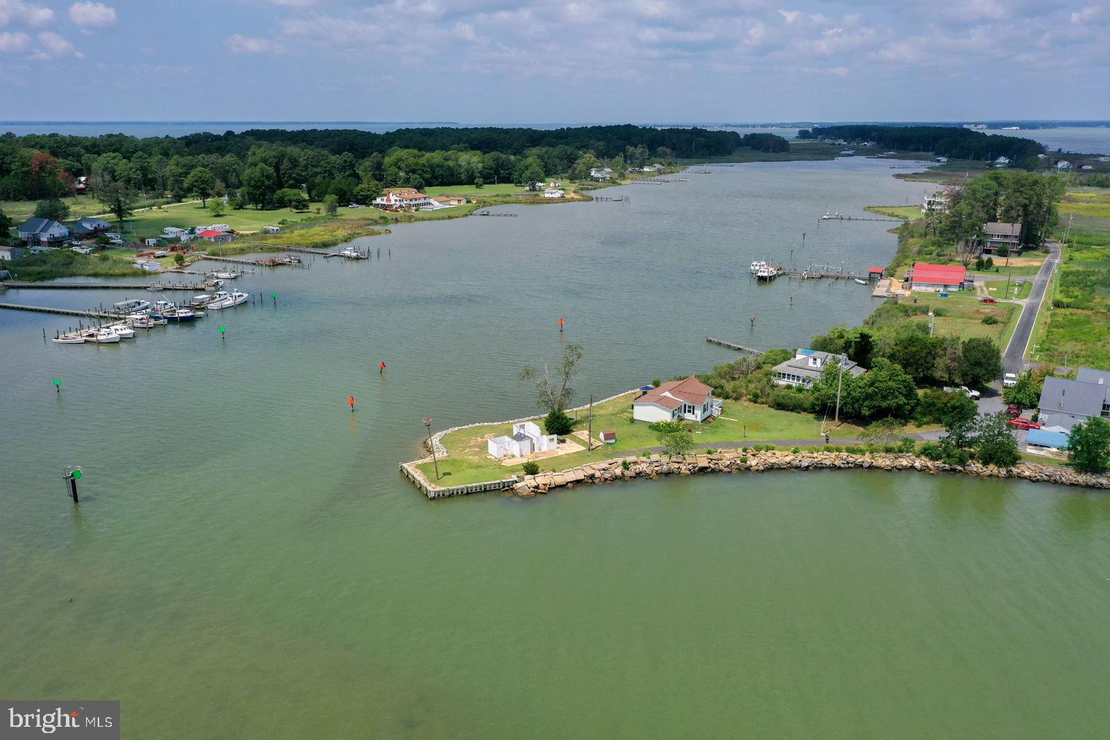 16102 PINEY POINT