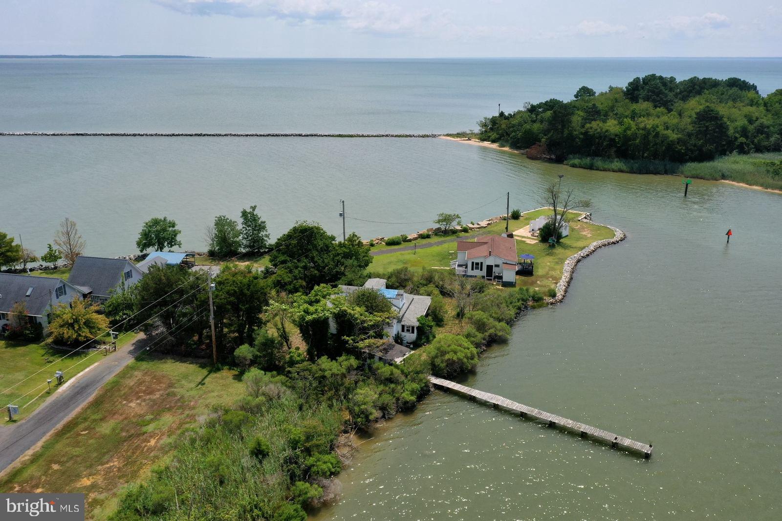 16102 PINEY POINT
