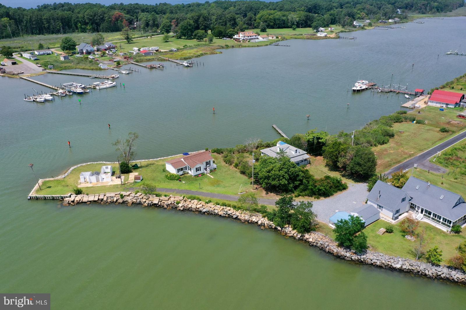 16102 PINEY POINT