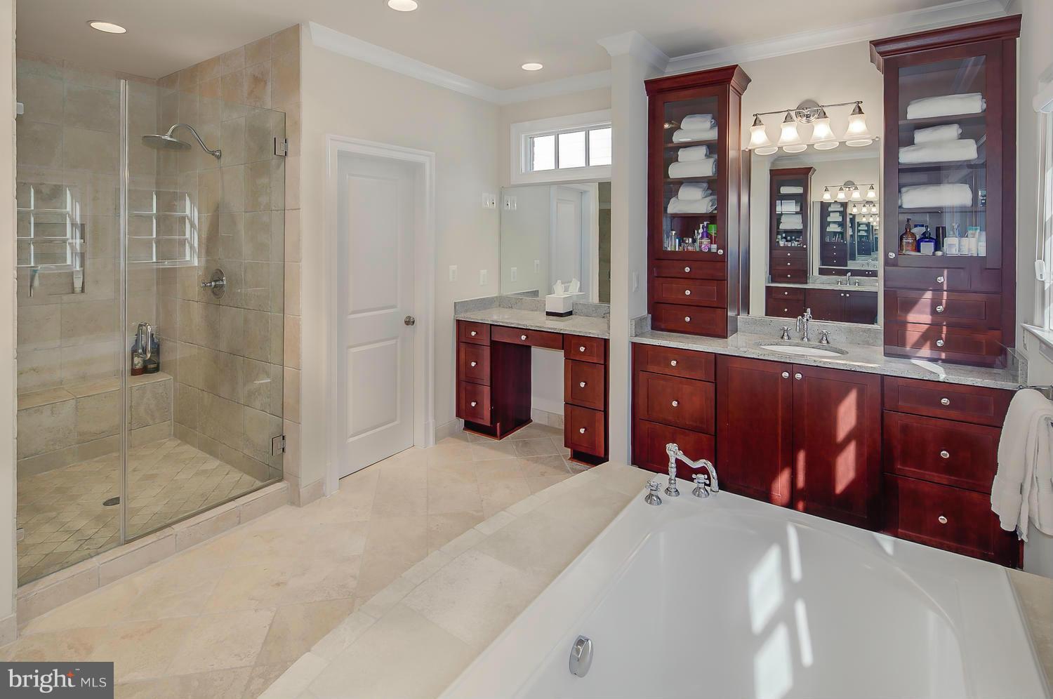 STOCKWELL MANOR - Residential