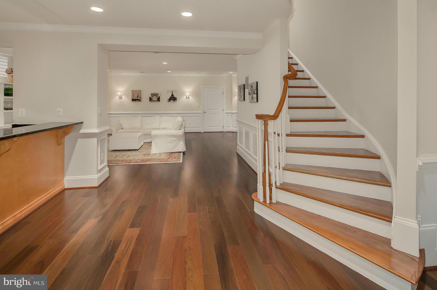 STOCKWELL MANOR - Residential