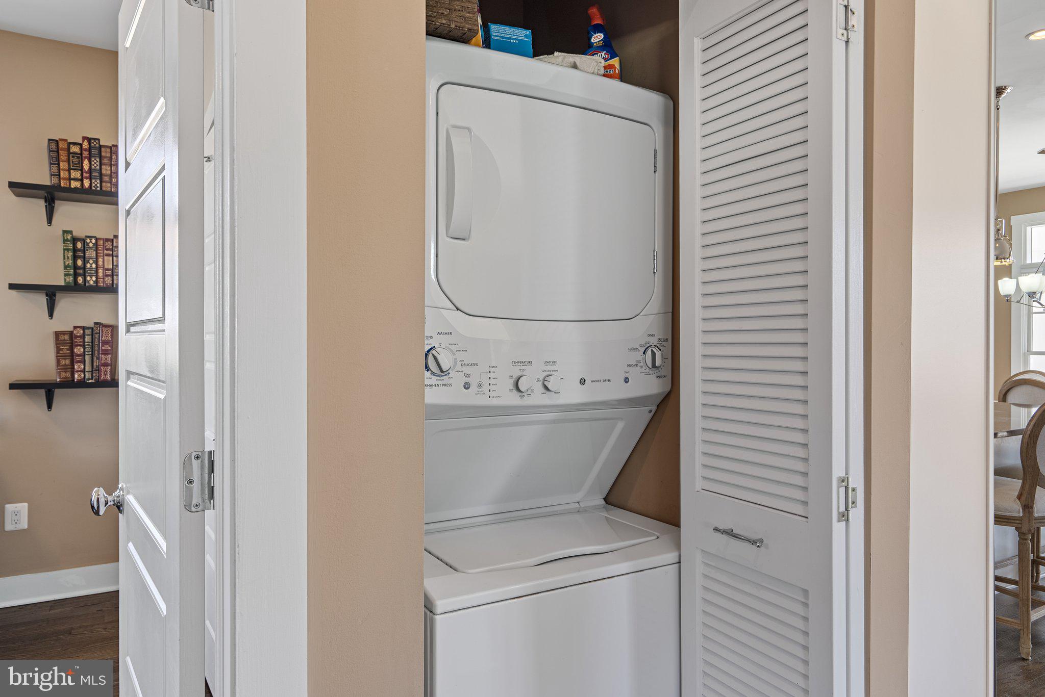 CYPRESS CREEK - Residential