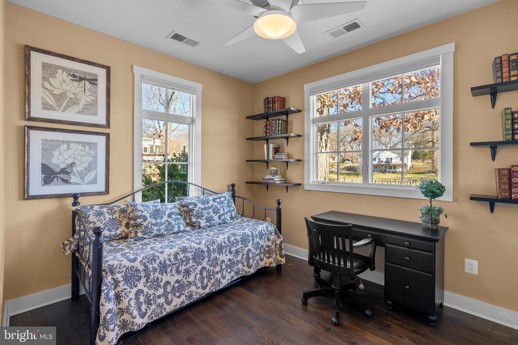 CYPRESS CREEK - Residential