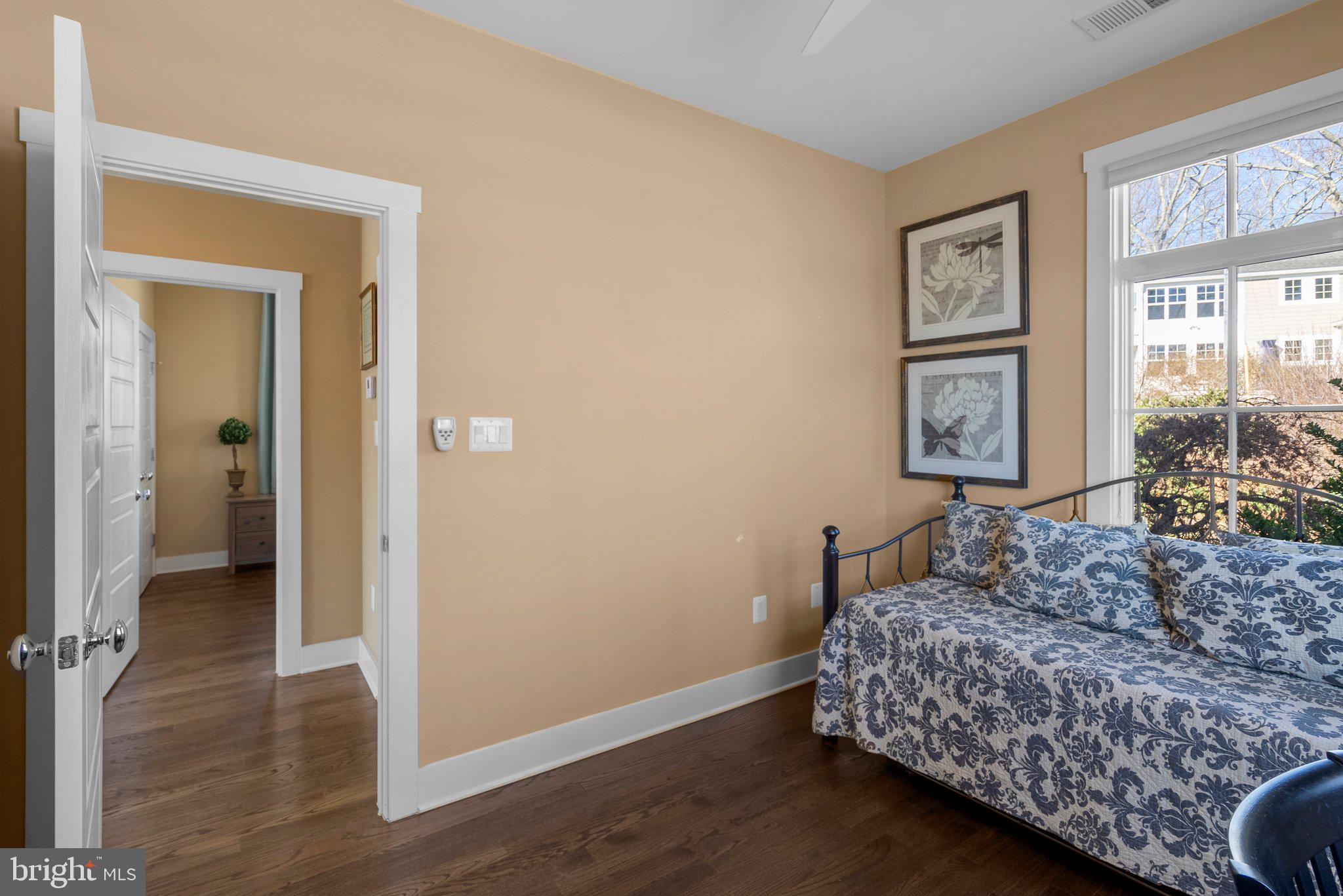 CYPRESS CREEK - Residential