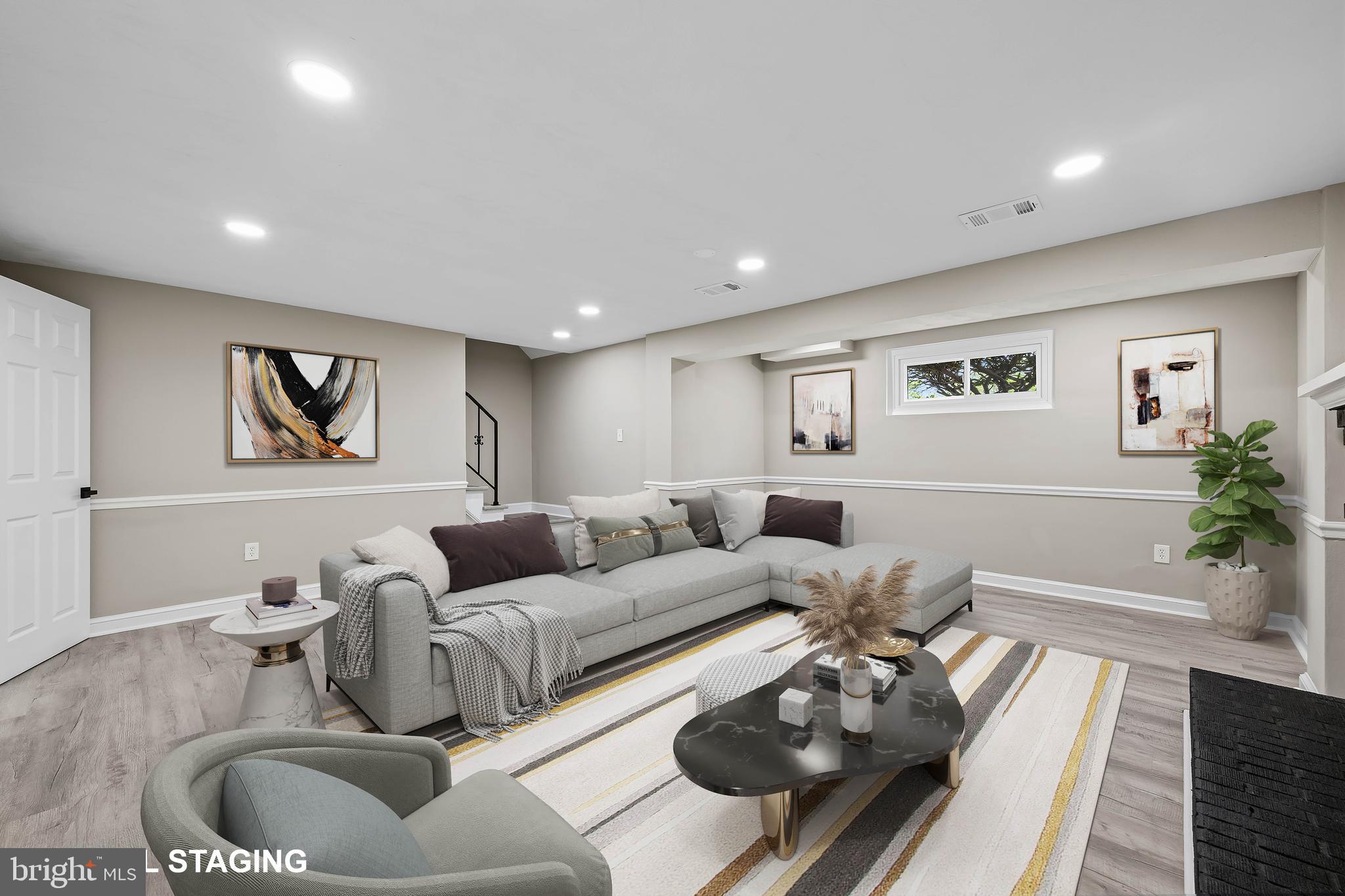 HILLCREST HEIGHTS - Residential