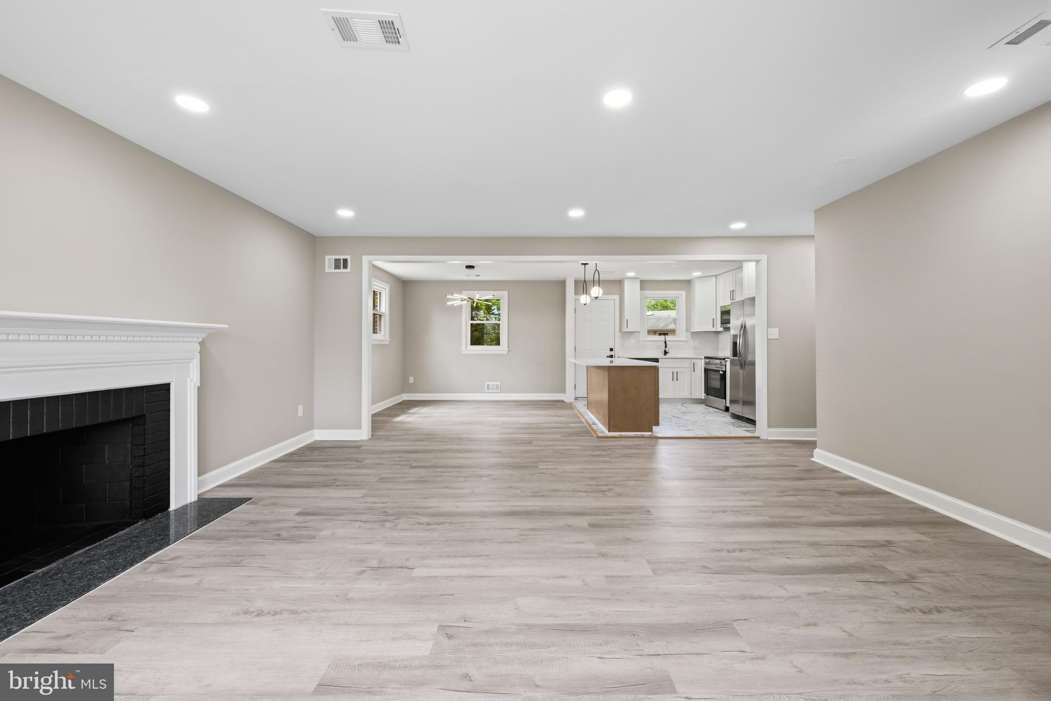 HILLCREST HEIGHTS - Residential