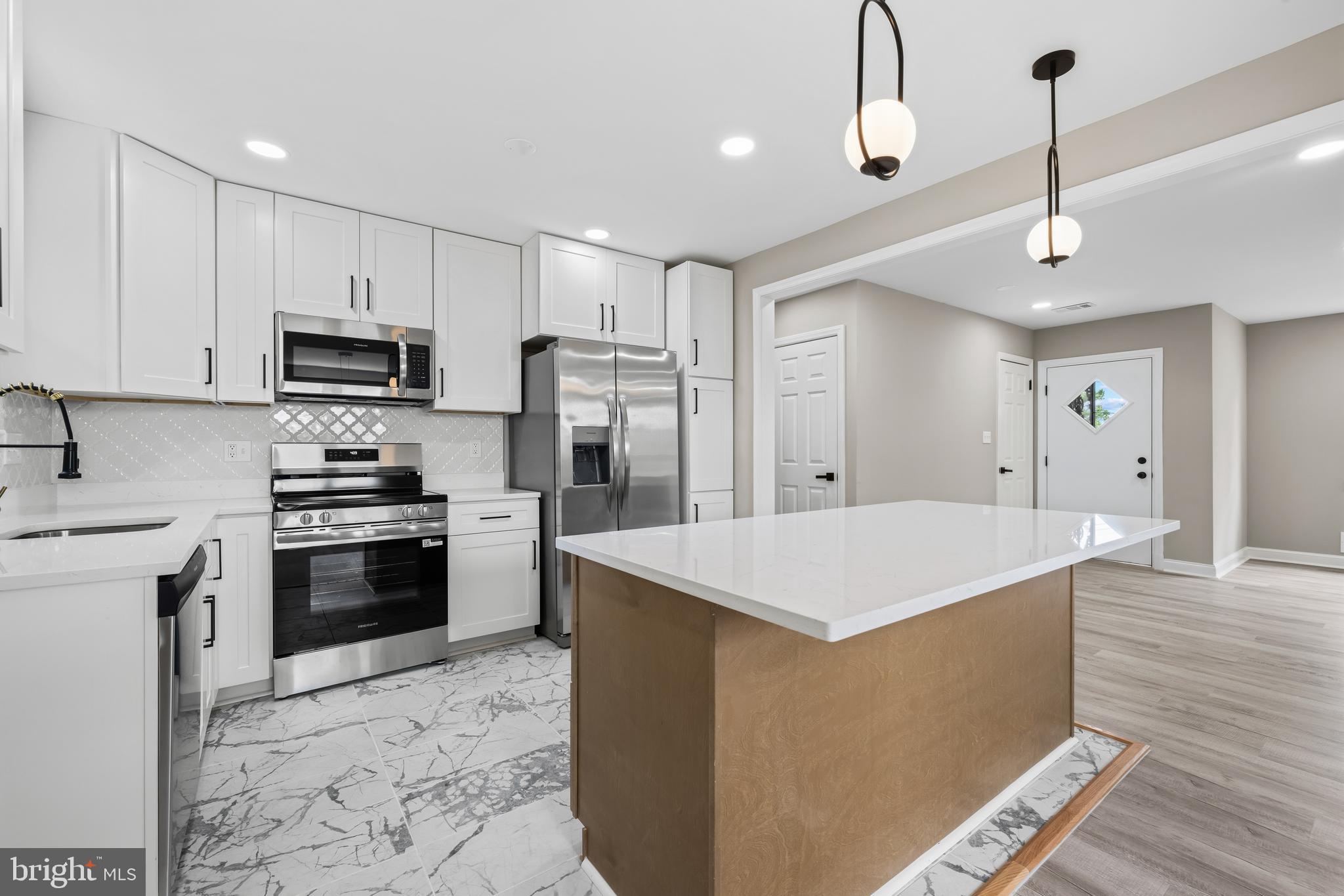 HILLCREST HEIGHTS - Residential