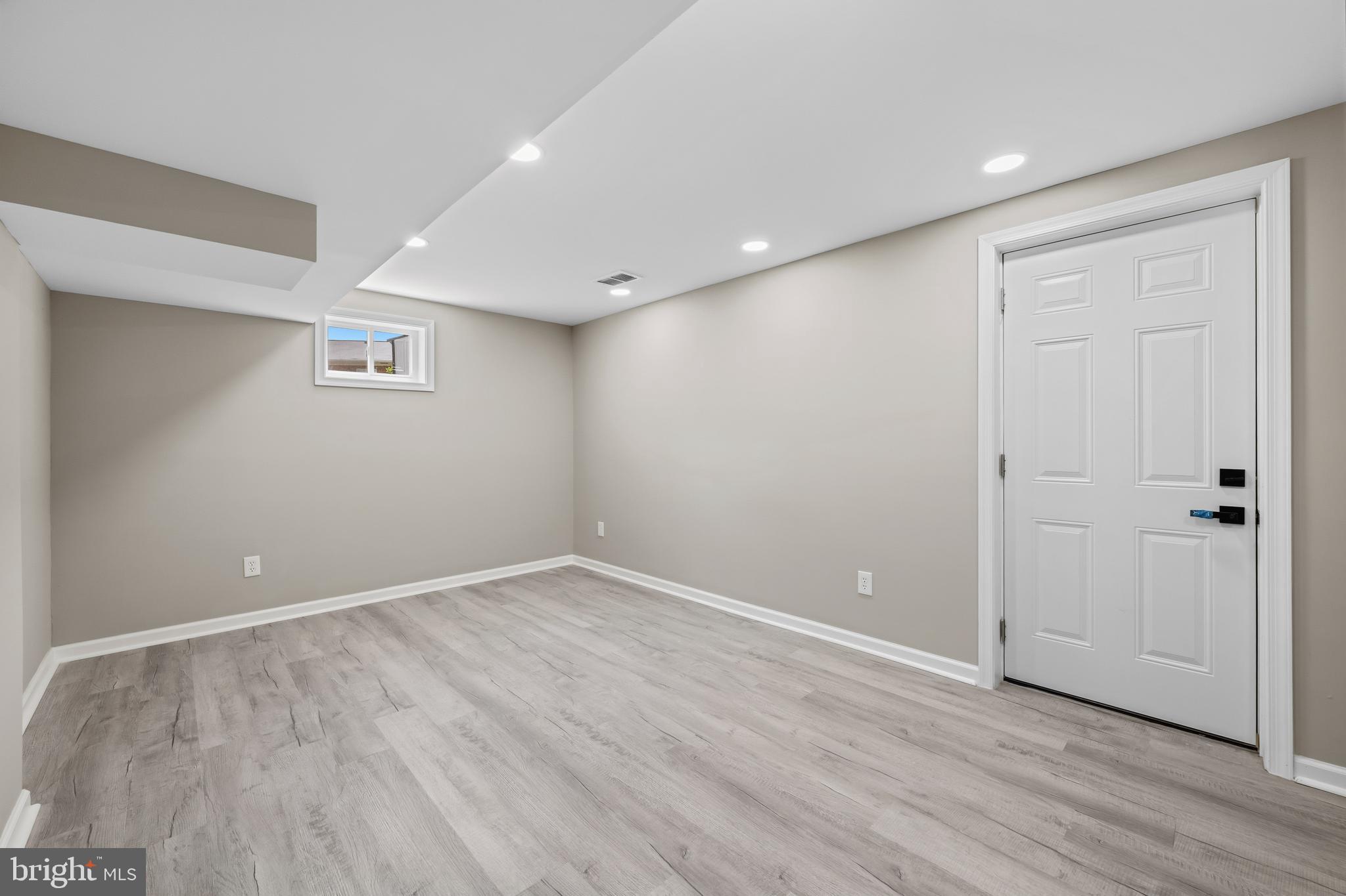 HILLCREST HEIGHTS - Residential