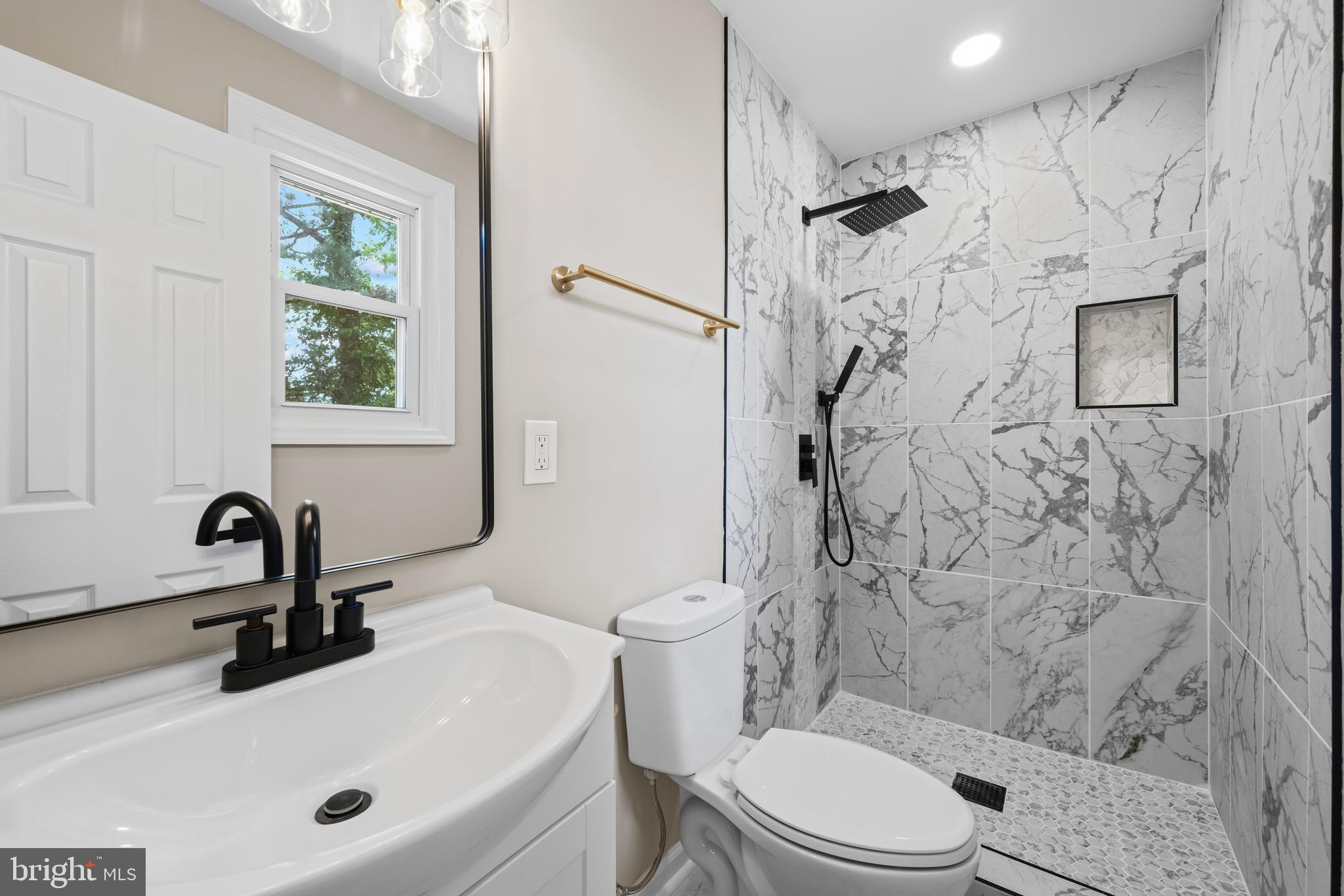 HILLCREST HEIGHTS - Residential