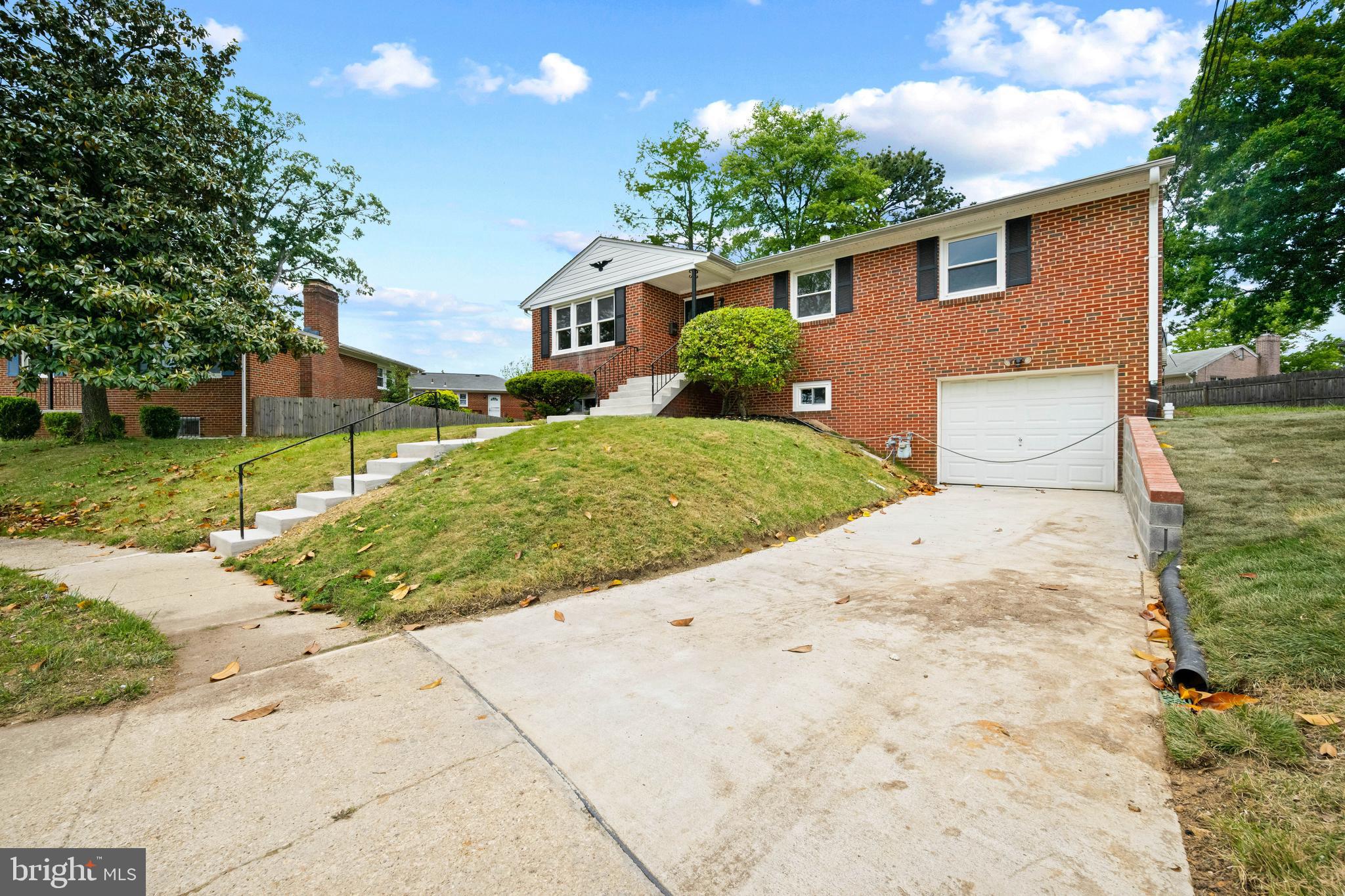 HILLCREST HEIGHTS - Residential