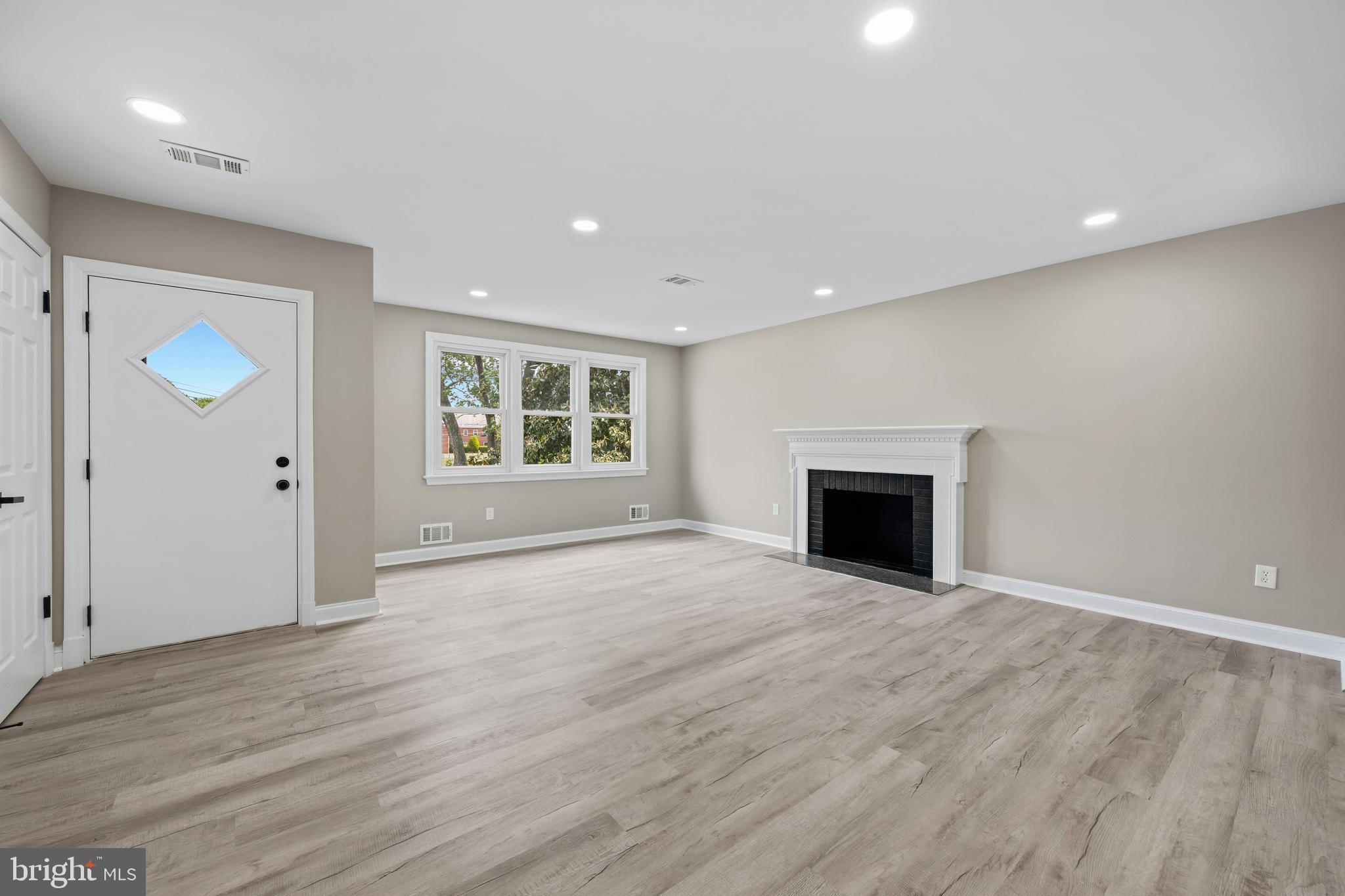 HILLCREST HEIGHTS - Residential