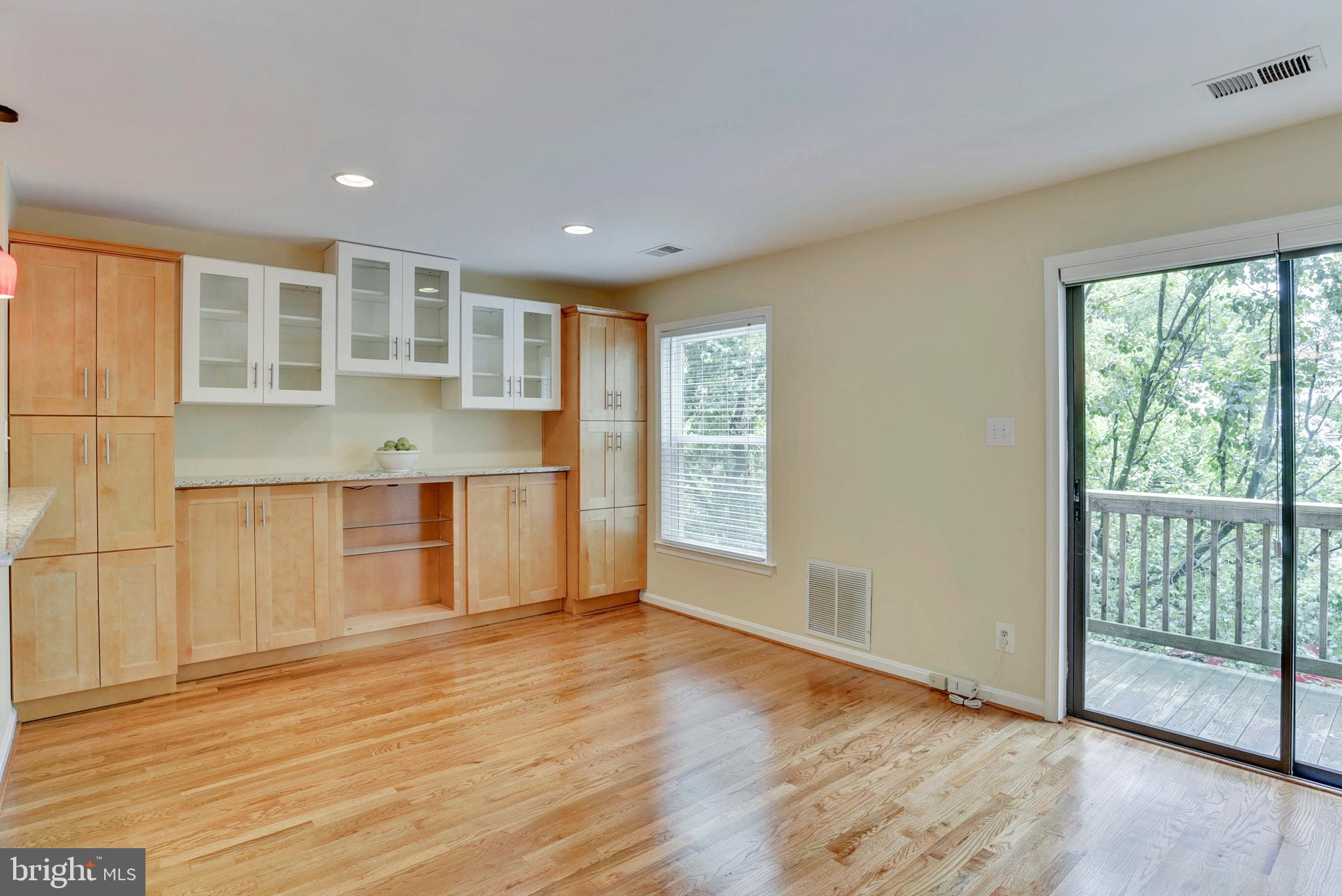 DUNDREE HILL - Residential Lease