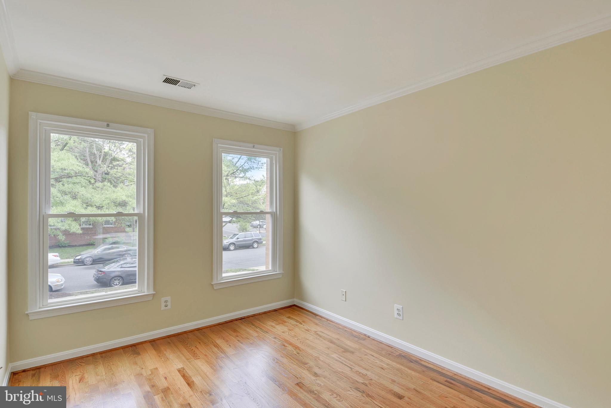 DUNDREE HILL - Residential Lease