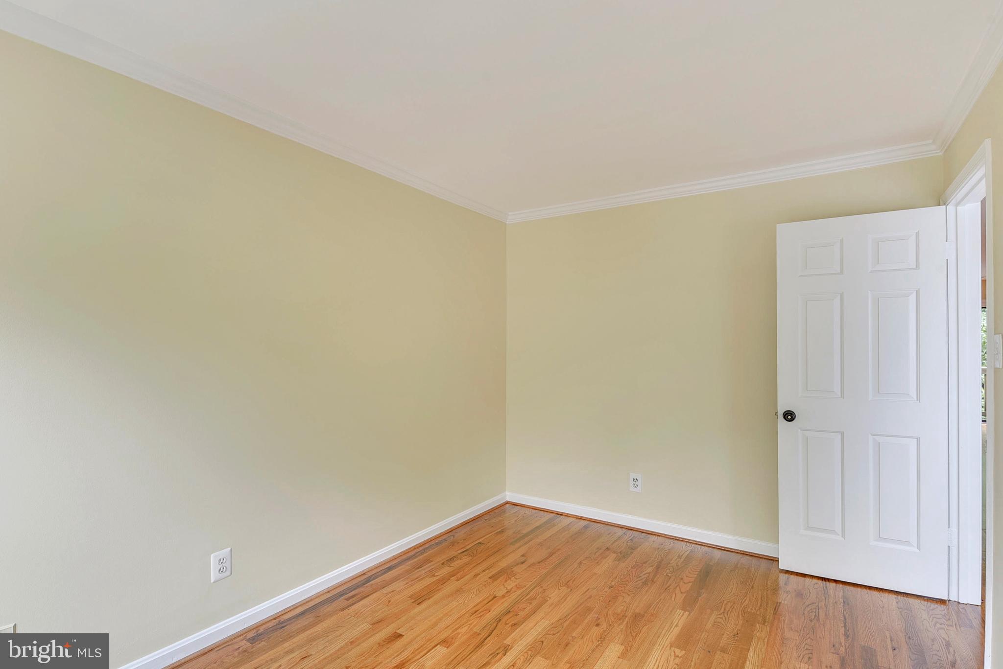 DUNDREE HILL - Residential Lease