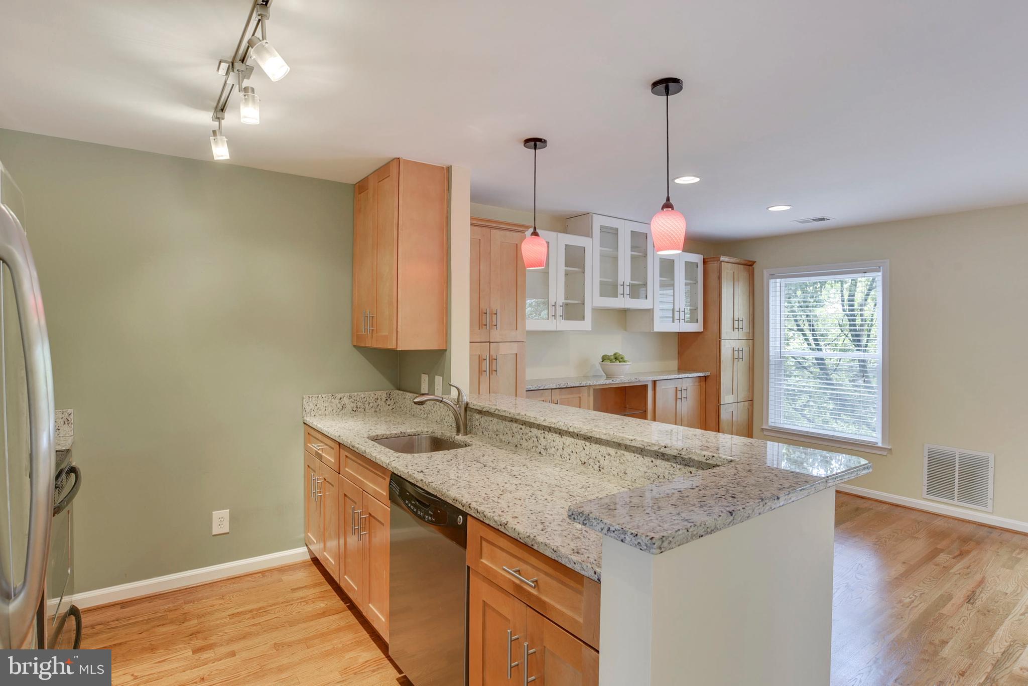 DUNDREE HILL - Residential Lease