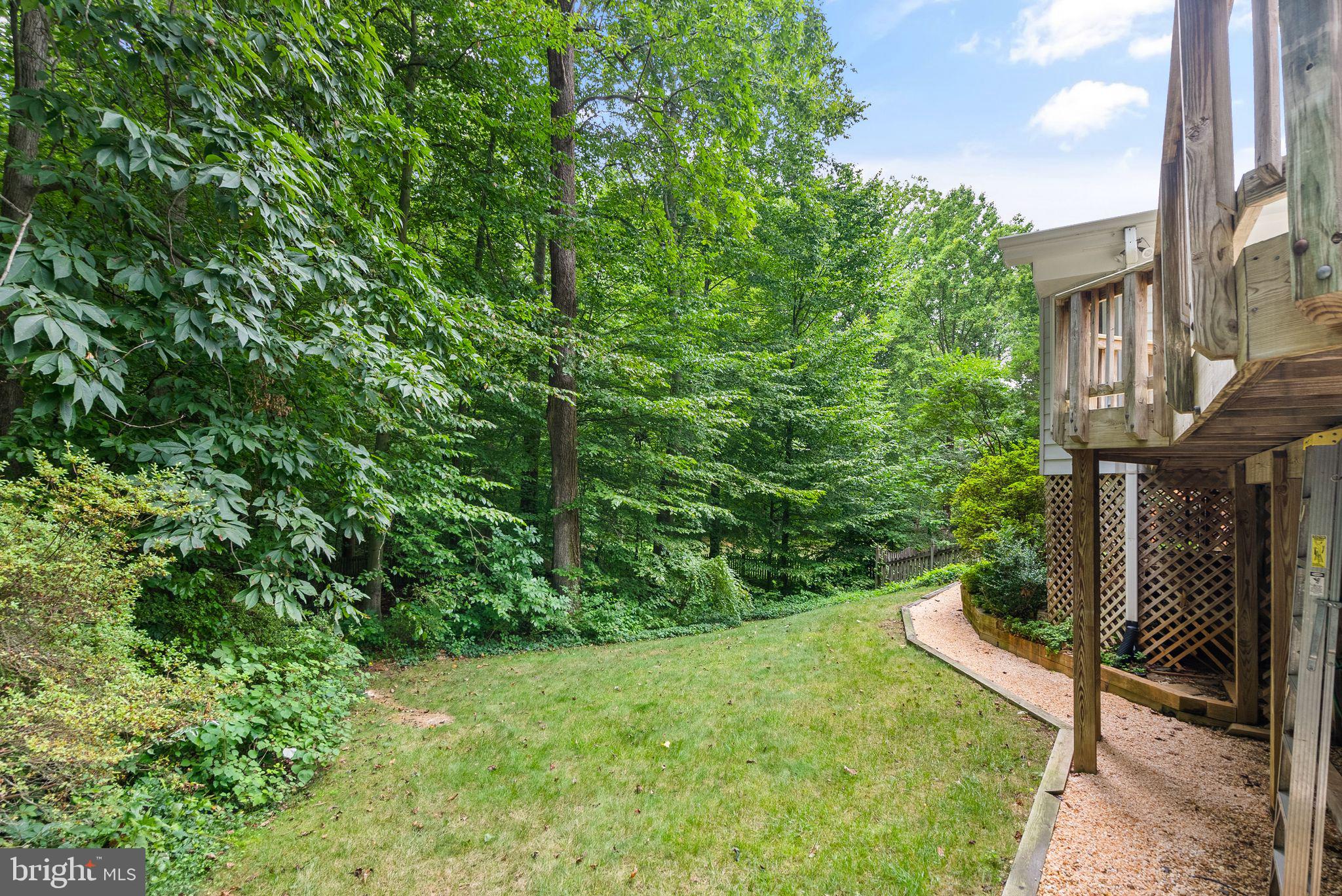 LANGLEY OAKS - Residential