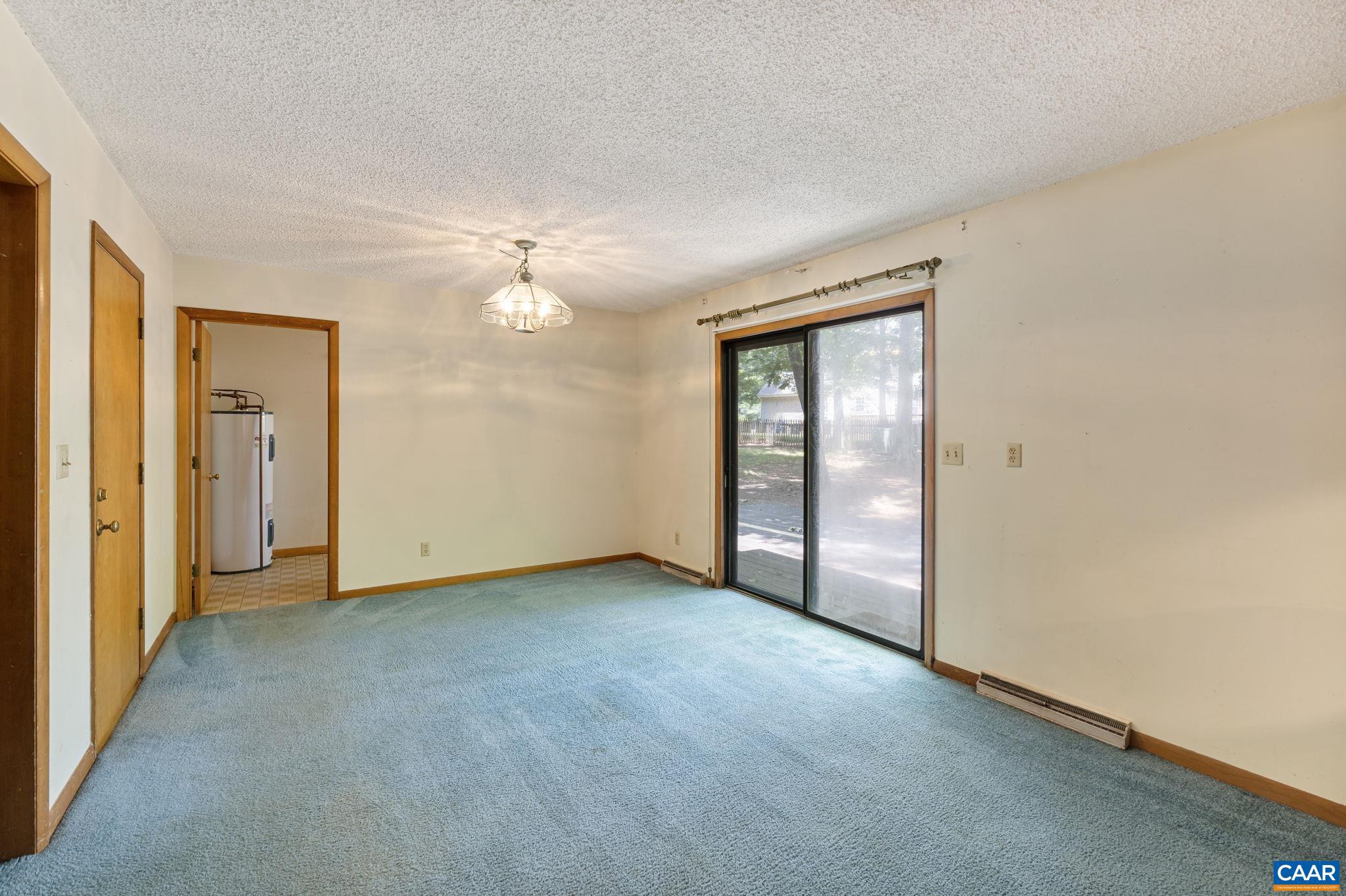 LAKE MONTICELLO - Residential