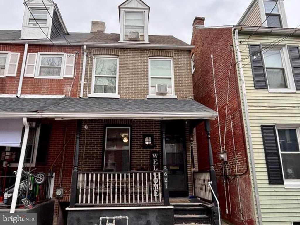 Photo of 621 Lake Street, LANCASTER, PA 17603 (MLS # PALA2081784)