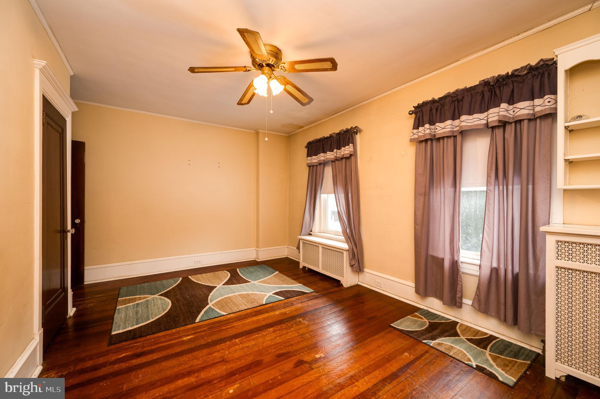 POTTSVILLE - Residential