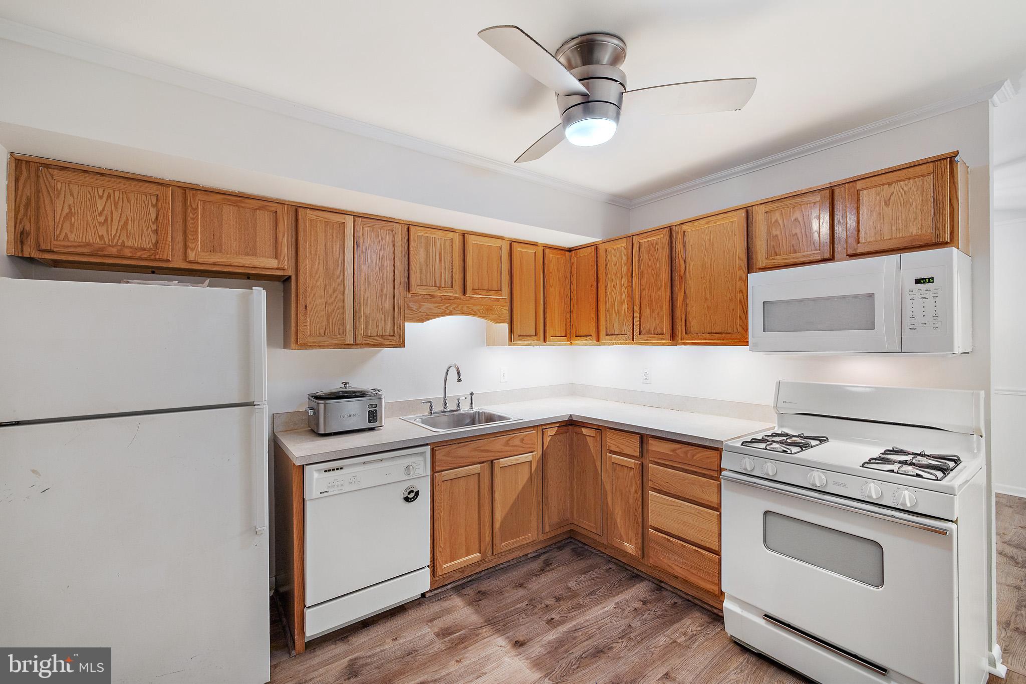 WILDE LAKE - Residential