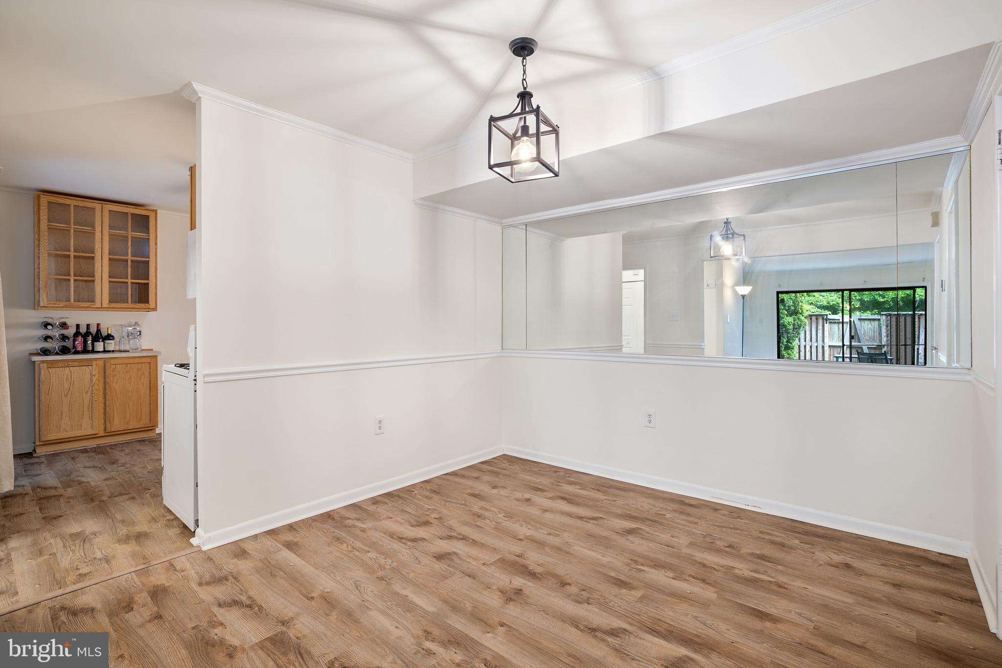 WILDE LAKE - Residential