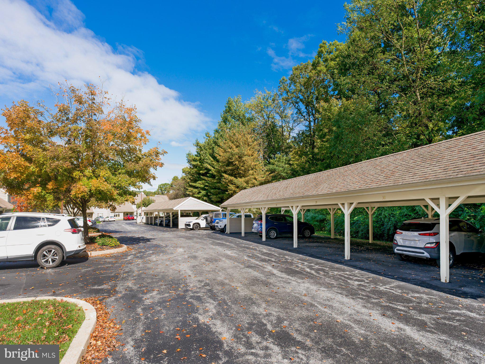 38 LAKEVIEW COURT 38