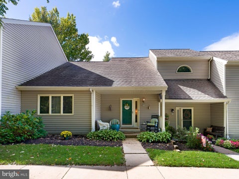 Photo of 38 Lakeview Court #38, DOWNINGTOWN, PA 19335 (MLS # PACT2137760)