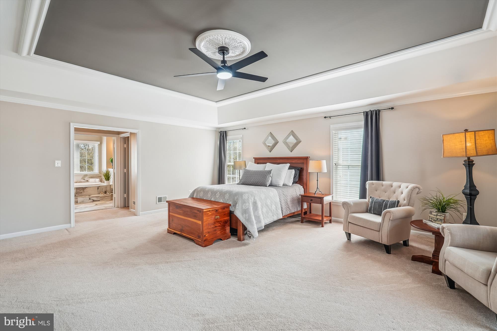 BROADLANDS - Residential