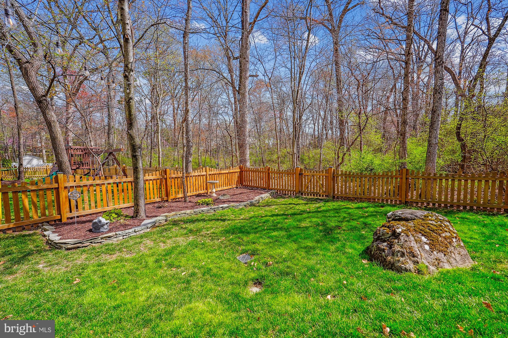 BROADLANDS - Residential