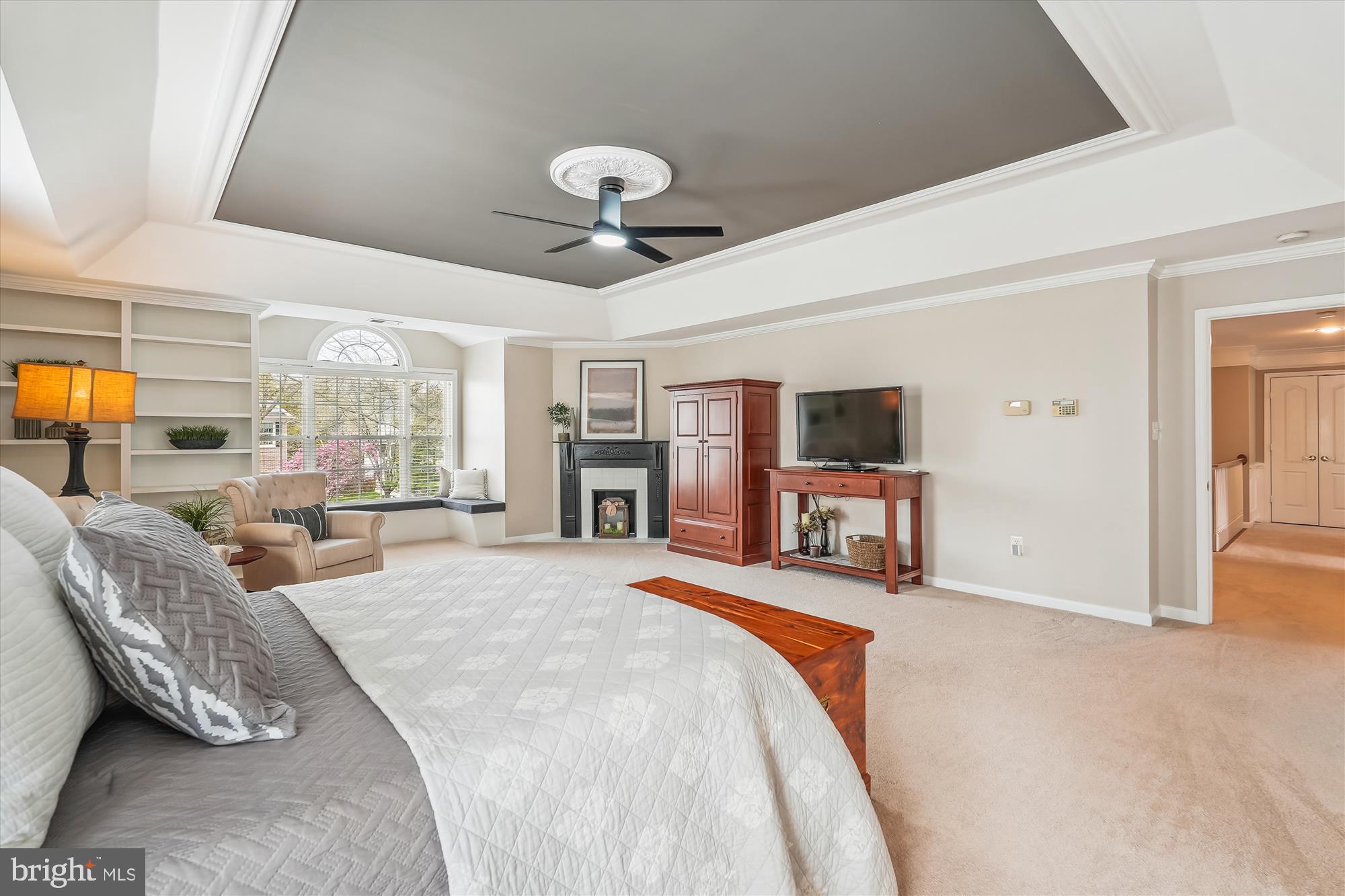 BROADLANDS - Residential