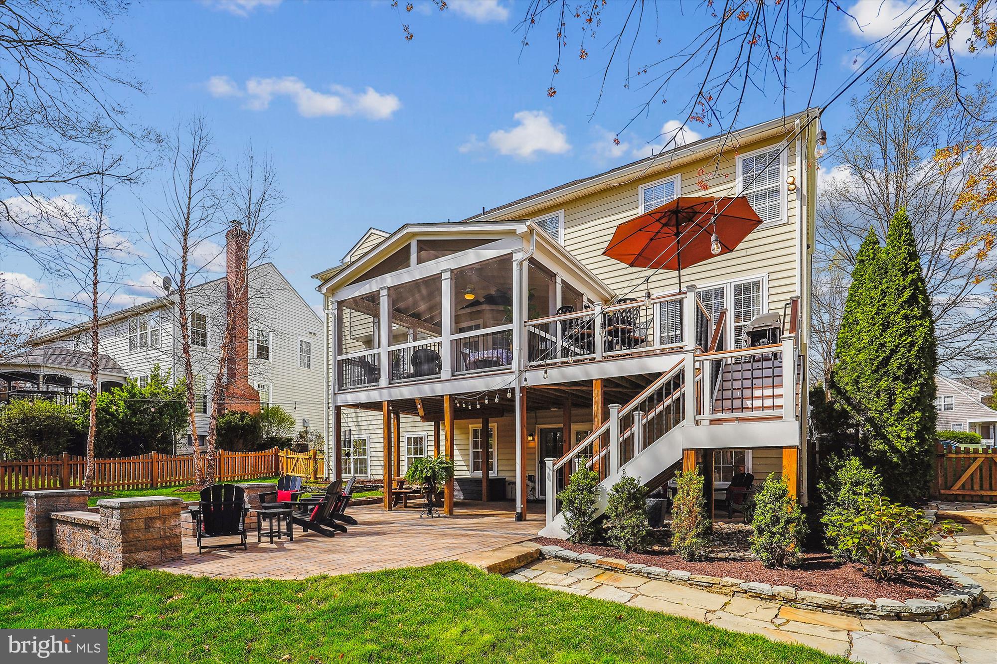 BROADLANDS - Residential