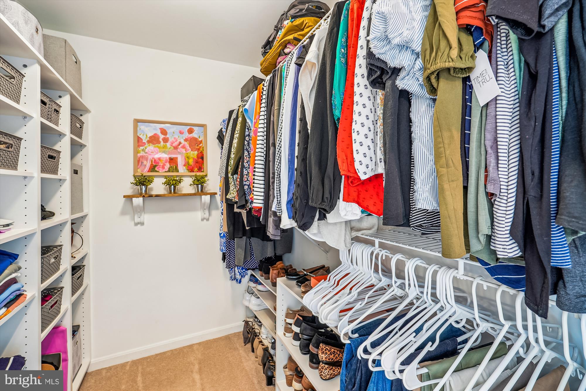 BROADLANDS - Residential