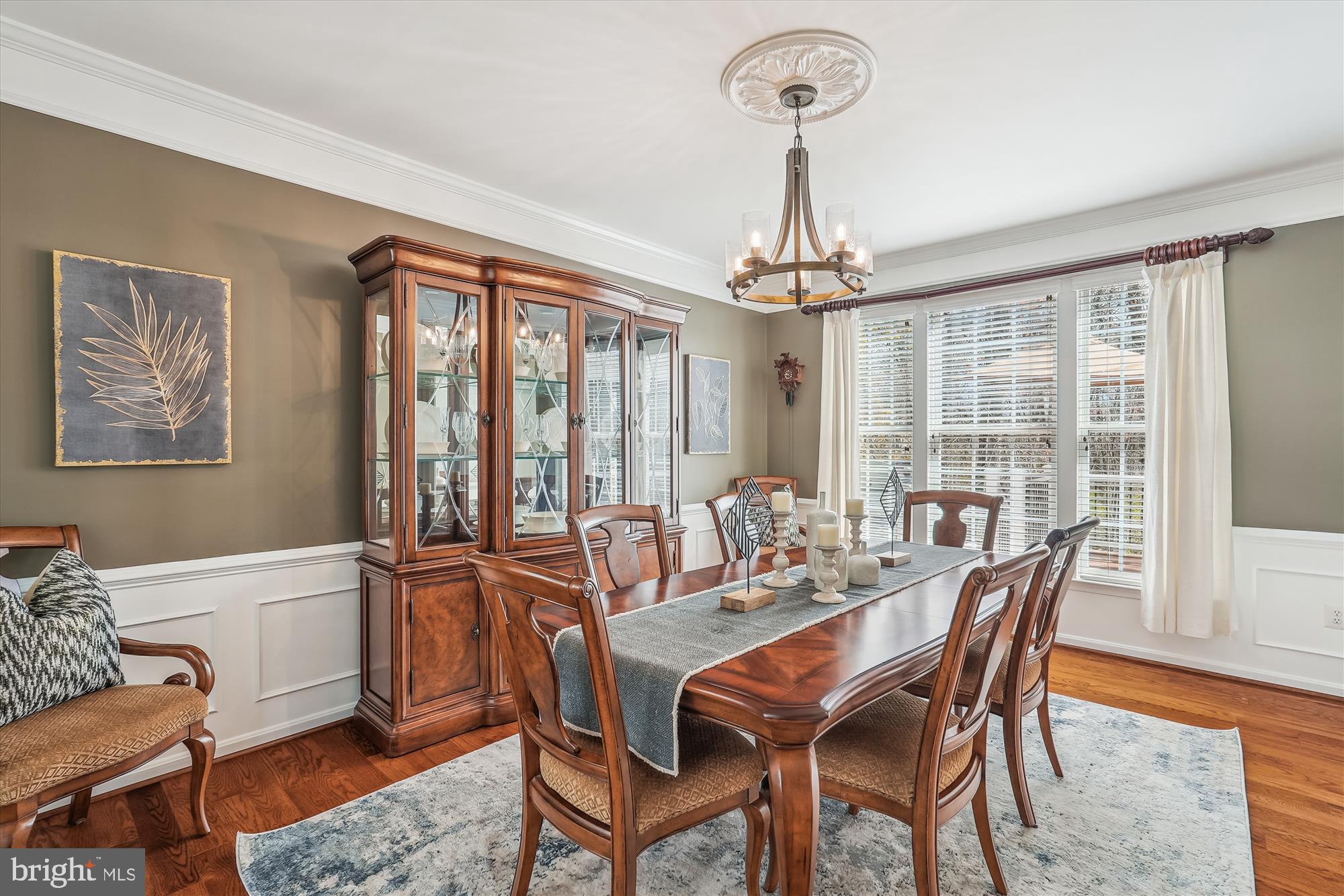 BROADLANDS - Residential