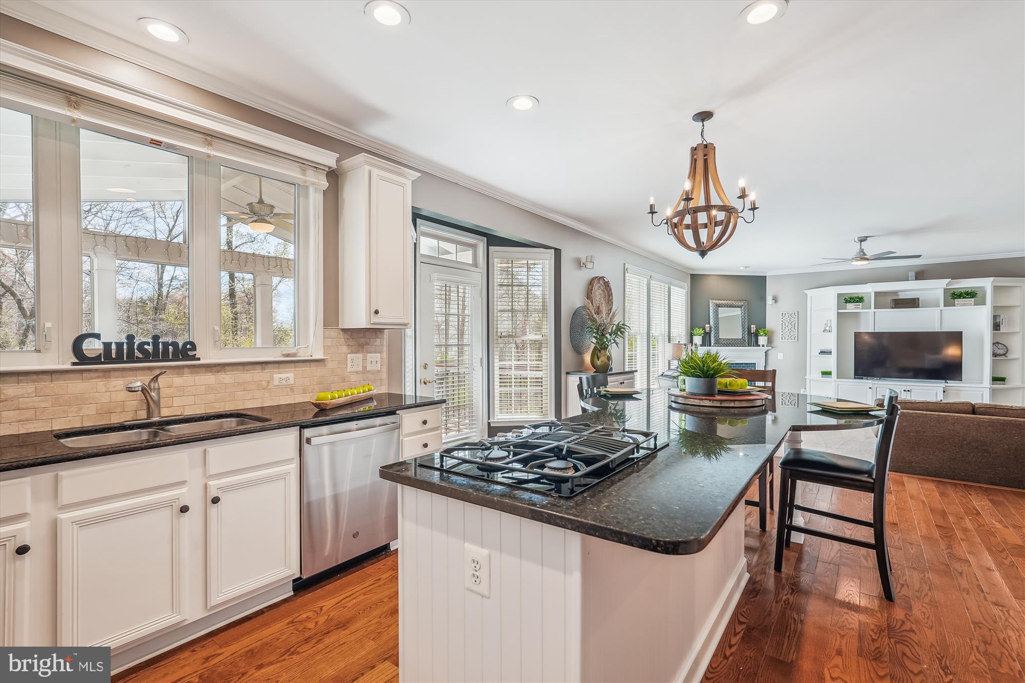 BROADLANDS - Residential