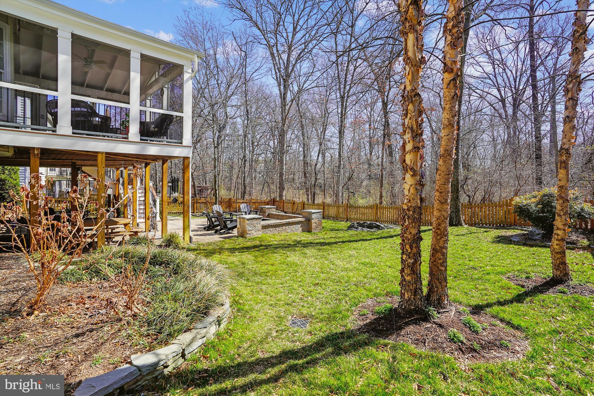 BROADLANDS - Residential