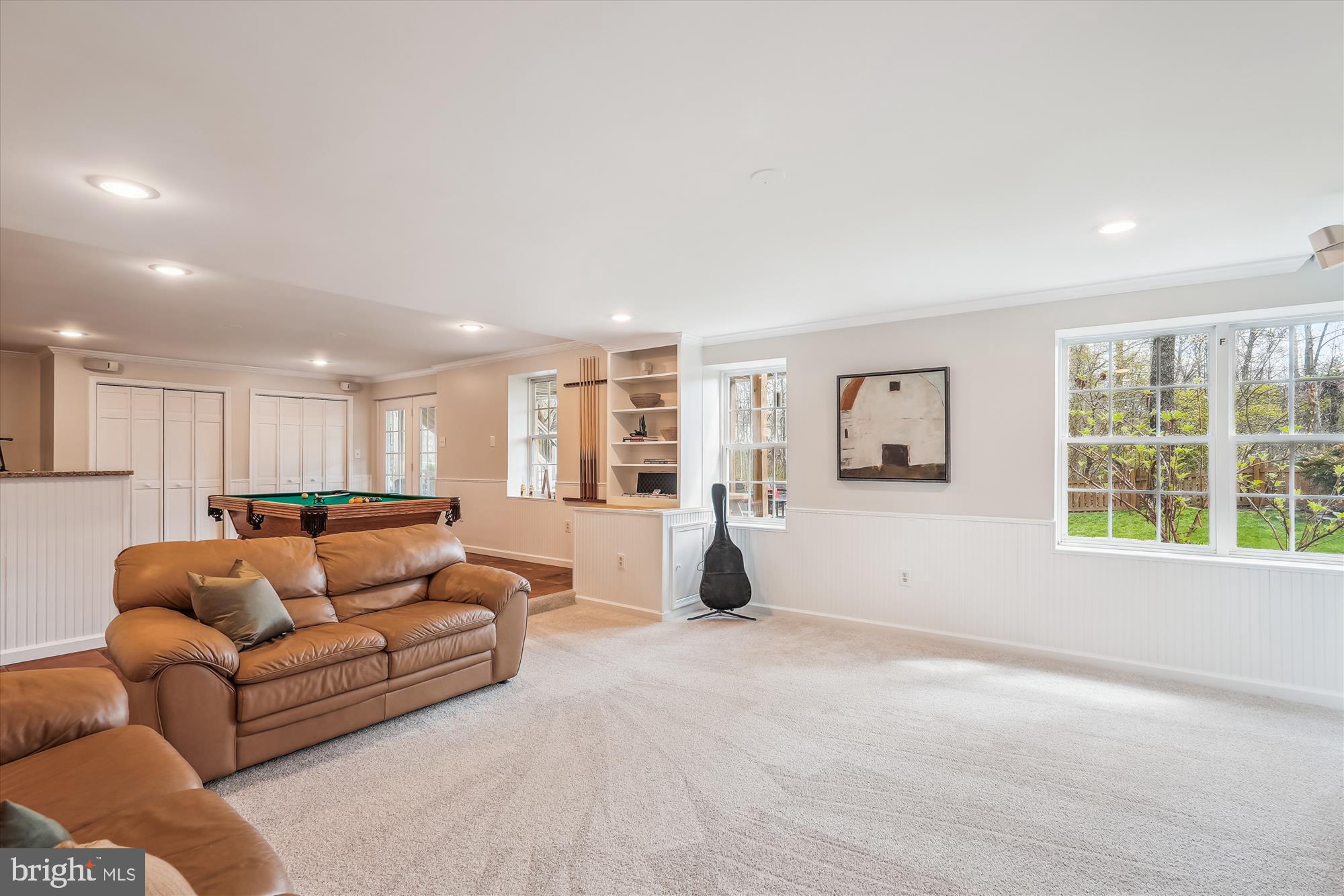 BROADLANDS - Residential