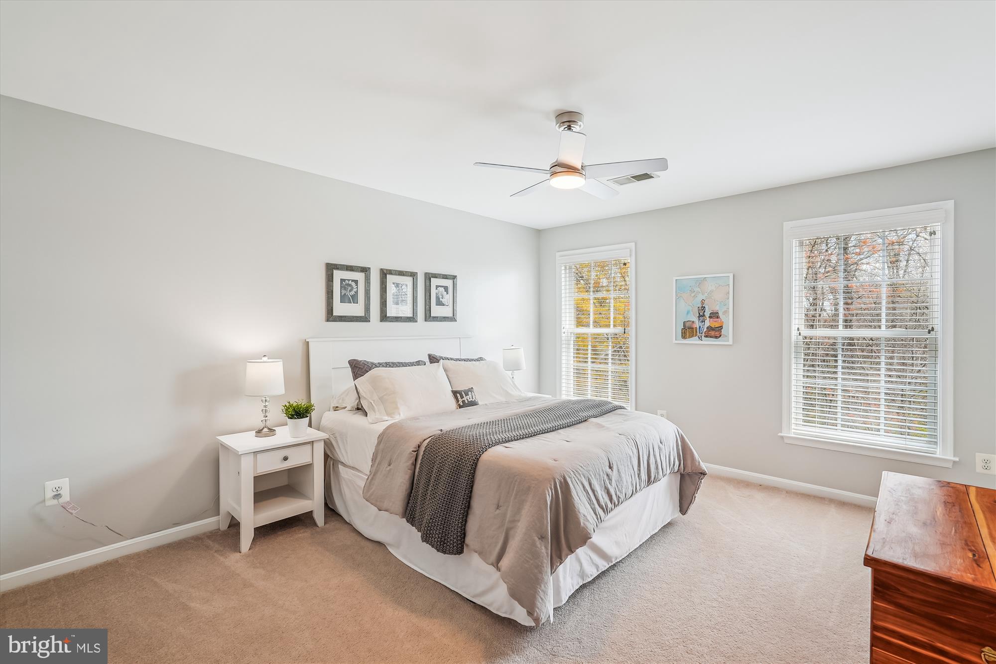 BROADLANDS - Residential