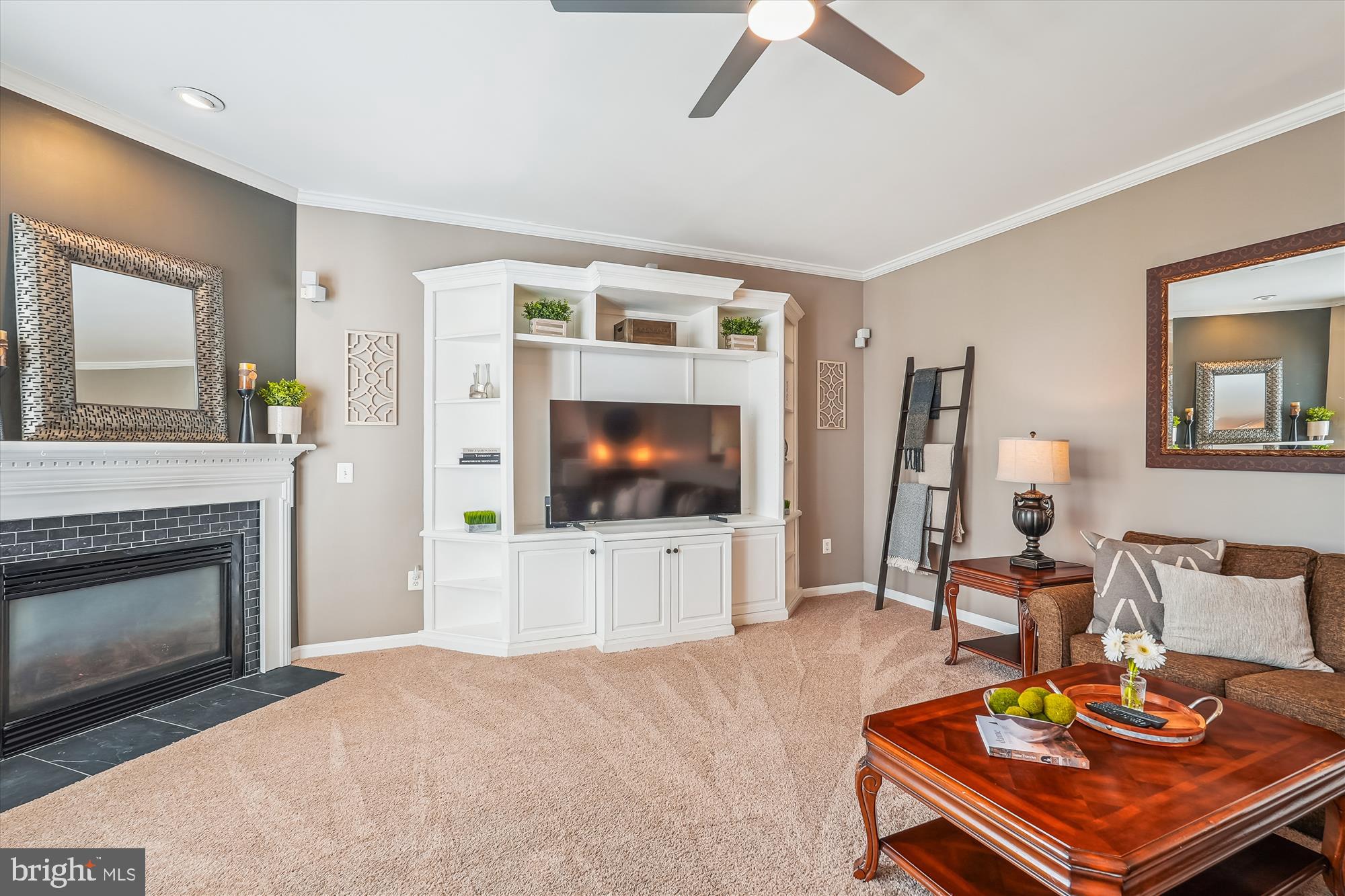 BROADLANDS - Residential