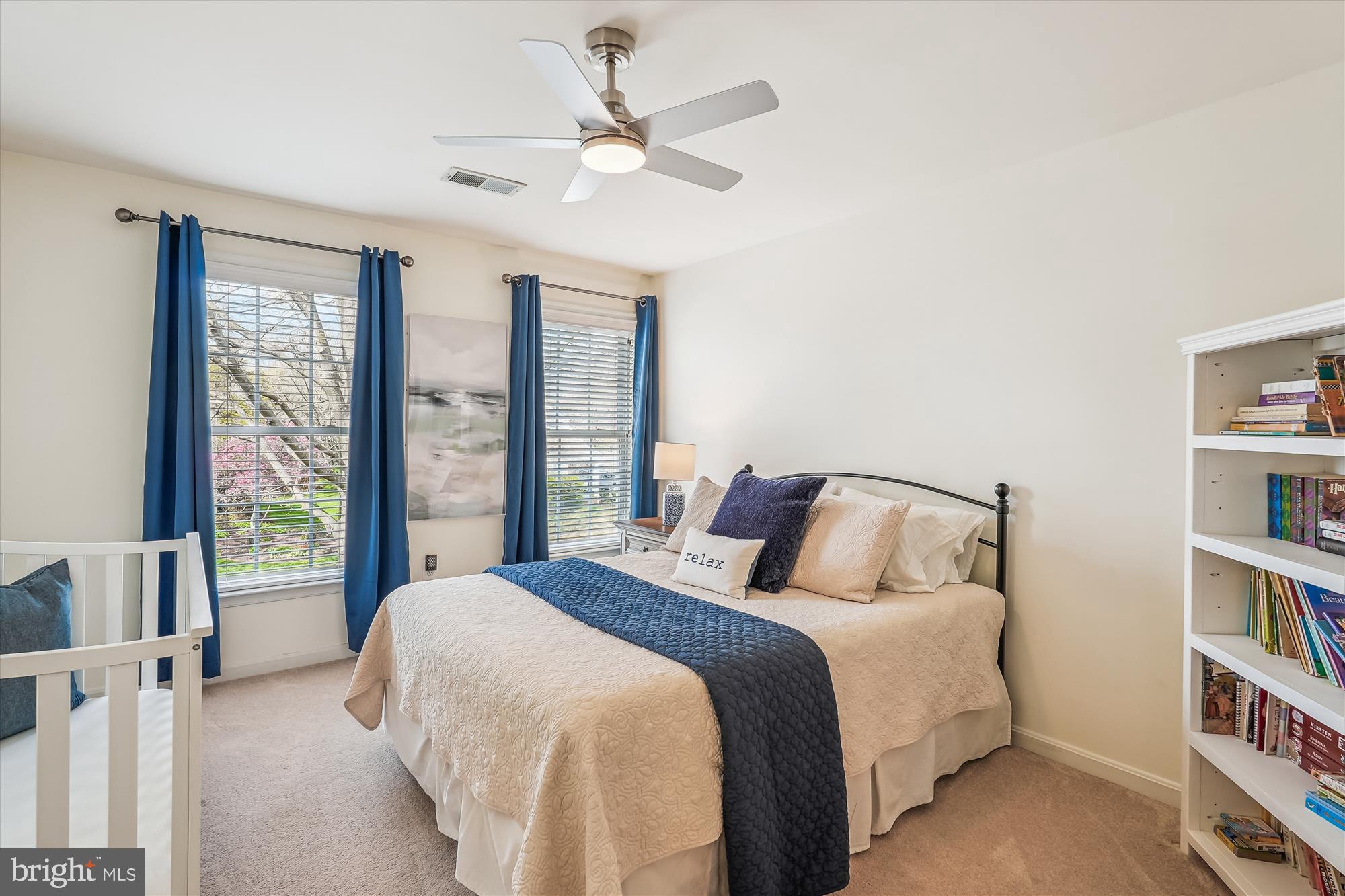 BROADLANDS - Residential