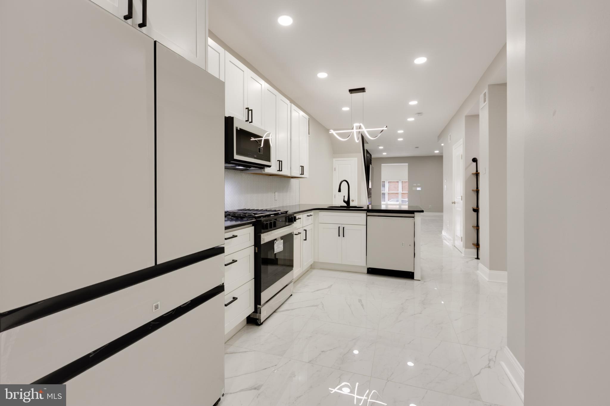 WEST PHILADELPHIA - Residential