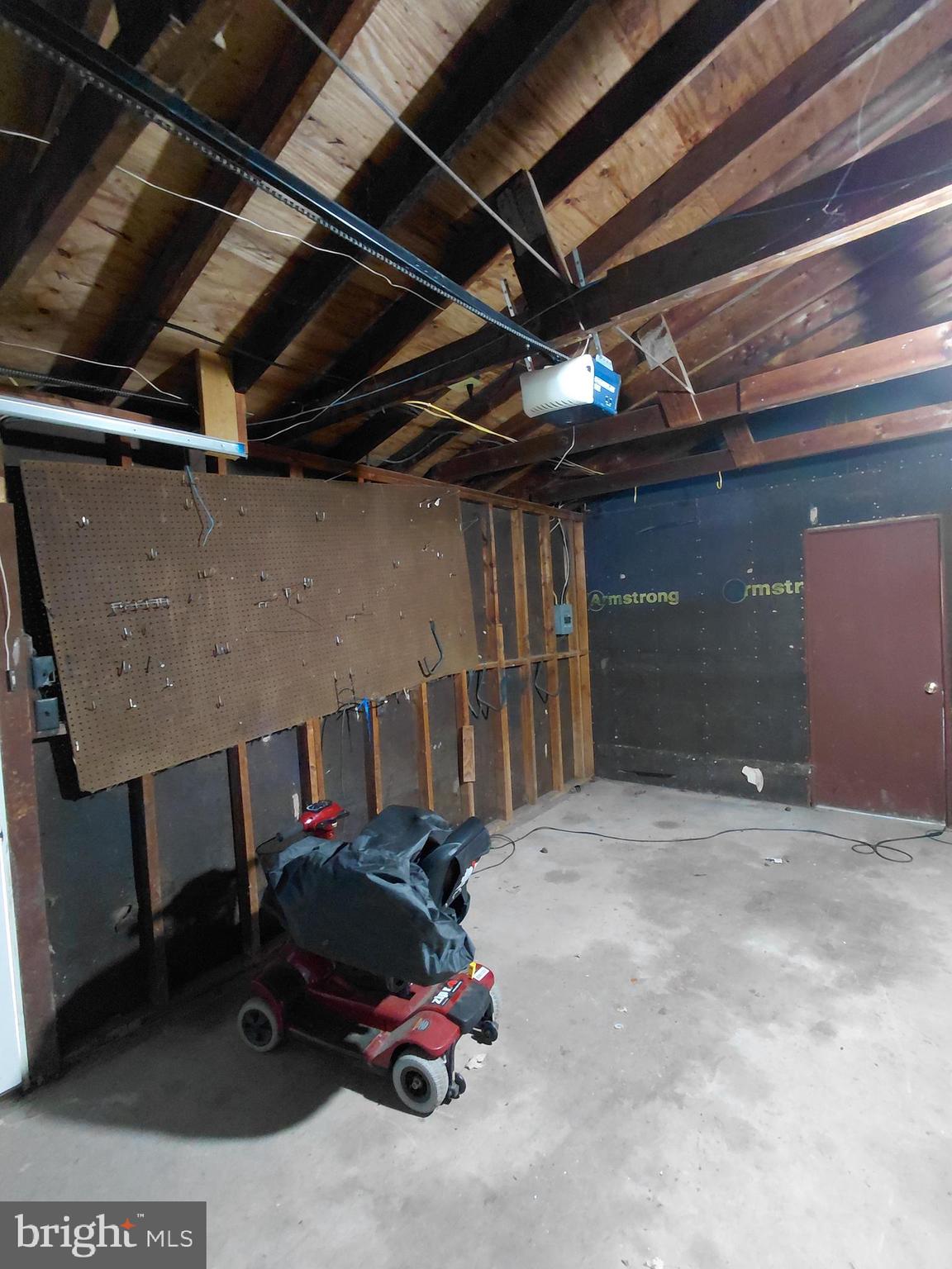 BRYAN FIELD - Residential