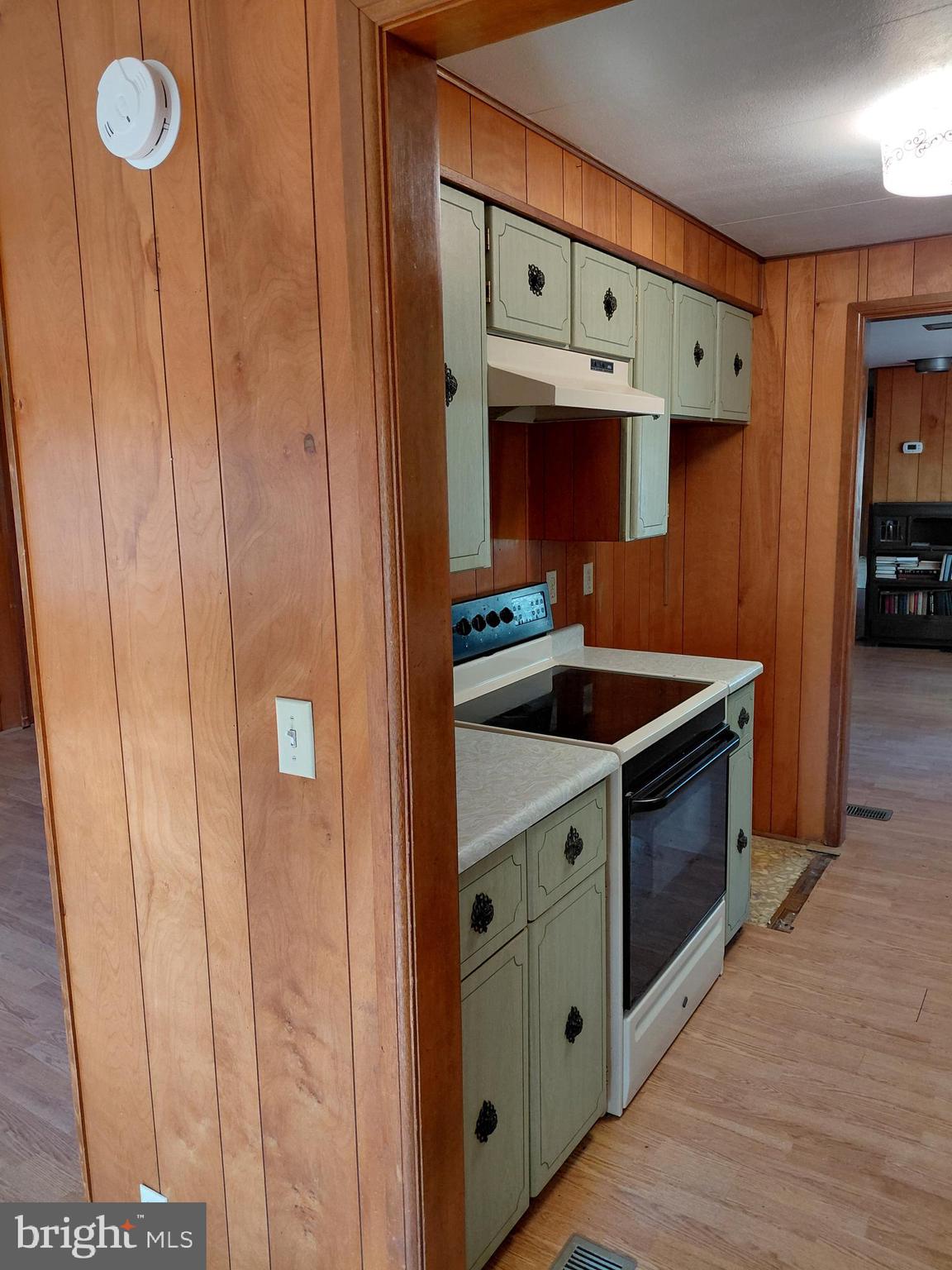 BRYAN FIELD - Residential