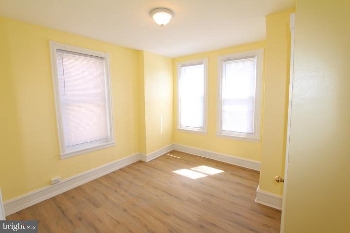 PHILADELPHIA (NORTHEAST) - Residential