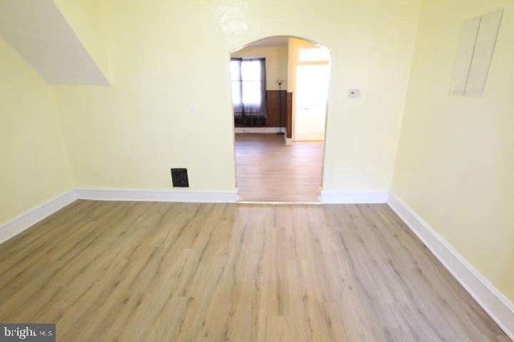 PHILADELPHIA (NORTHEAST) - Residential