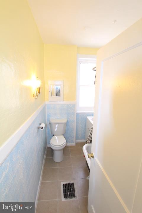 PHILADELPHIA (NORTHEAST) - Residential