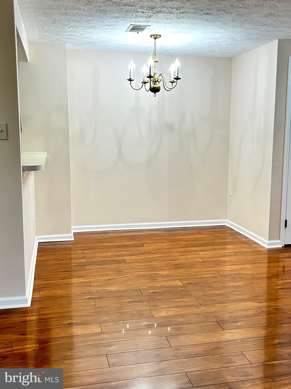 FREDERICKTOWNE VILLAGE - Residential Lease