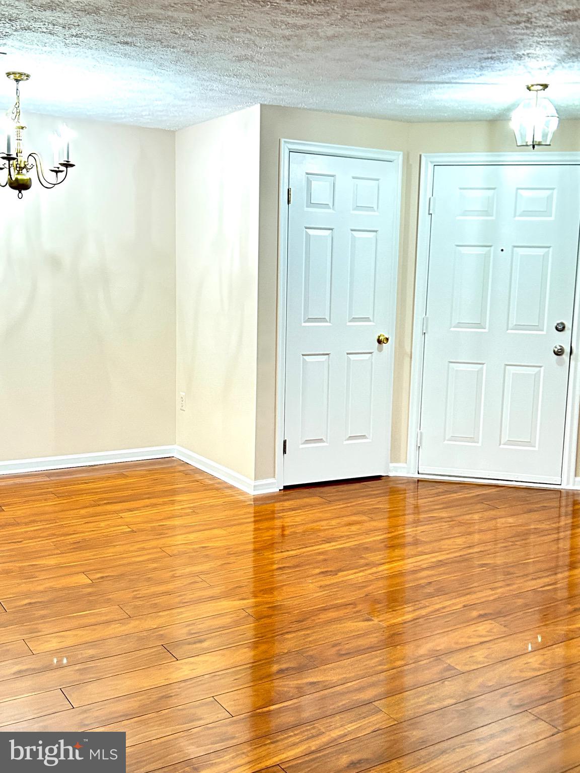 FREDERICKTOWNE VILLAGE - Residential Lease