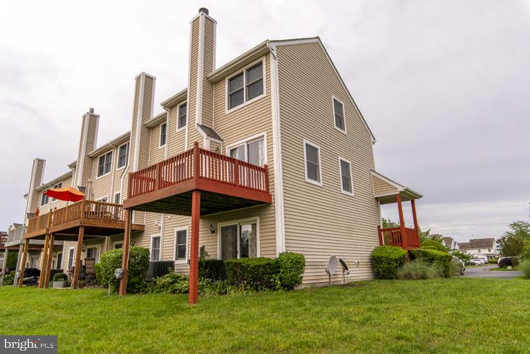 BAYSIDE MARINA - Residential