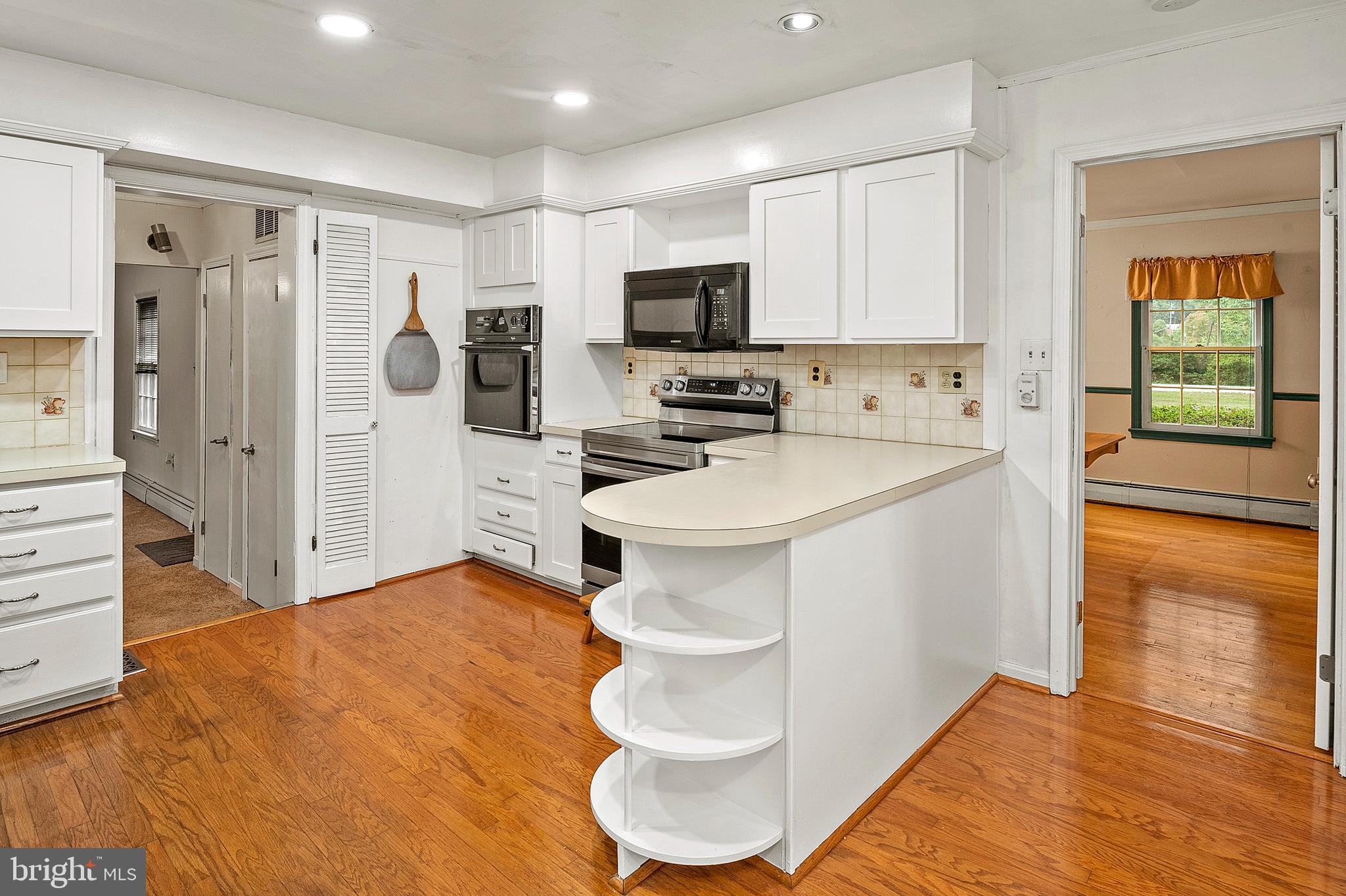 BROCK HALL PLAT 5 - Residential